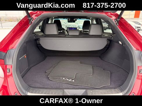 Used 2023 Toyota Venza LE image 26