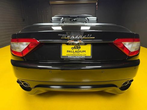Used 2013 Maserati GranTurismo Convertible RWD image 5