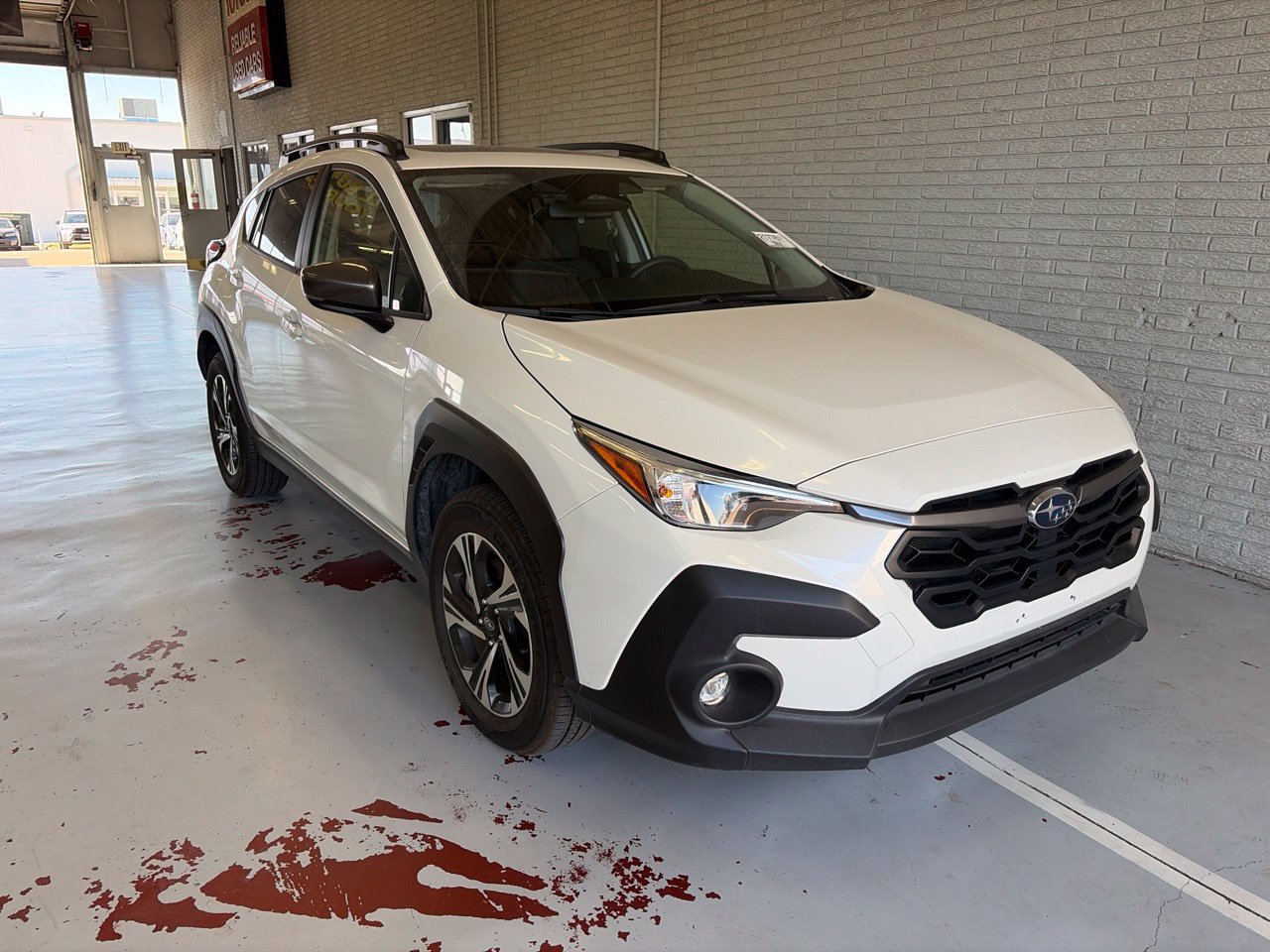 Used 2025 Subaru Crosstrek 2.5i Premium AWD/4WD image 1