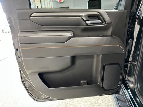 Certified 2025 GMC Sierra 2500 AT4 w/ AT4 Premium Plus Package AWD/4WD image 15