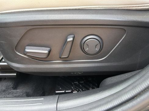 Used 2023 Hyundai Tucson Limited image 22