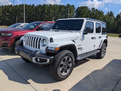 Used 2022 Jeep Wrangler Unlimited Sahara w/ Cold Weather Group