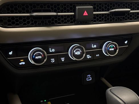 Certified 2025 Honda HR-V EX-L image 26