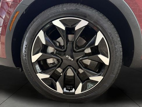 Used 2025 Kia Sorento SX FWD image 7