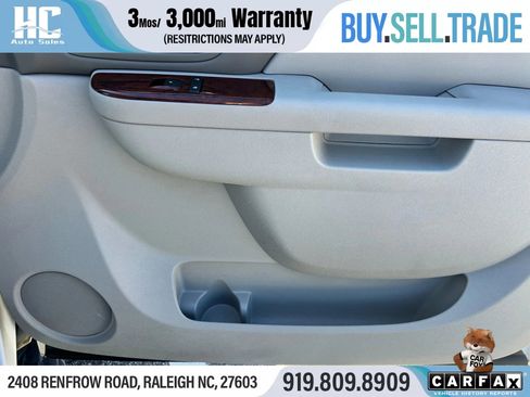 Used 2010 Chevrolet Tahoe LTZ image 22