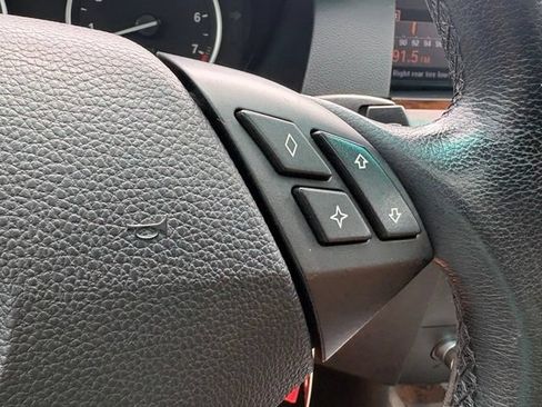 Used 2009 BMW 528i Sedan RWD image 18
