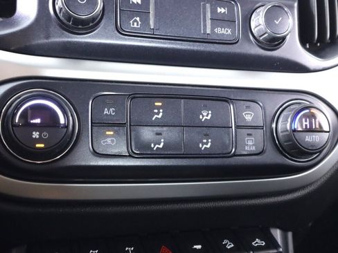 Used 2019 Chevrolet Colorado ZR2 AWD/4WD image 25