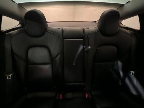 Used 2018 Tesla Model 3 Long Range RWD image 24