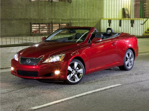 Used 2015 Lexus IS 250C w/ Luxury Package RWD image 1