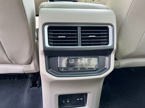 New 2026 Volkswagen Atlas SEL Premium R-Line image 20