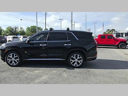 Used 2022 Hyundai Palisade Limited w/ Winter Package FWD image 30