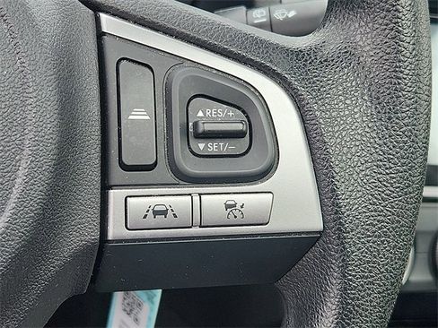 Used 2017 Subaru Forester 2.5i Premium image 22