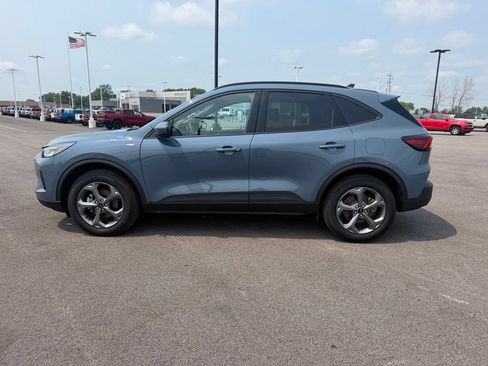 Used 2025 Ford Escape ST-Line Select w/ Tech Pack #1 AWD/4WD image 8