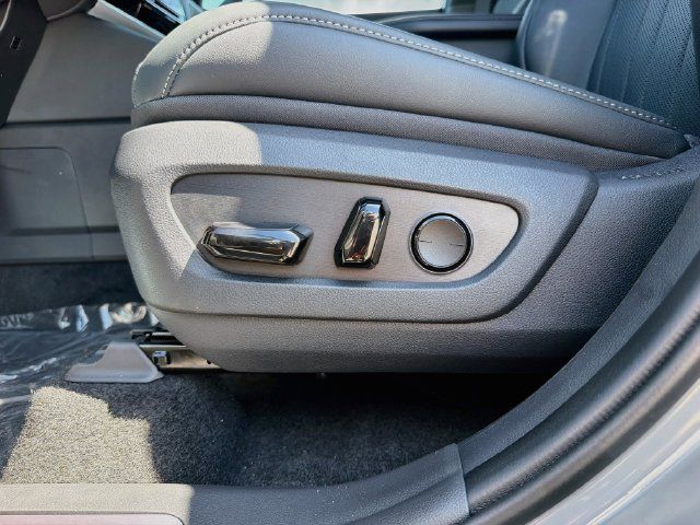 New 2026 Lexus TX 500h AWD w/ Technology Package image 27
