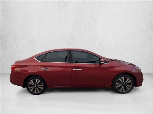 Used 2016 Nissan Sentra SL image 4