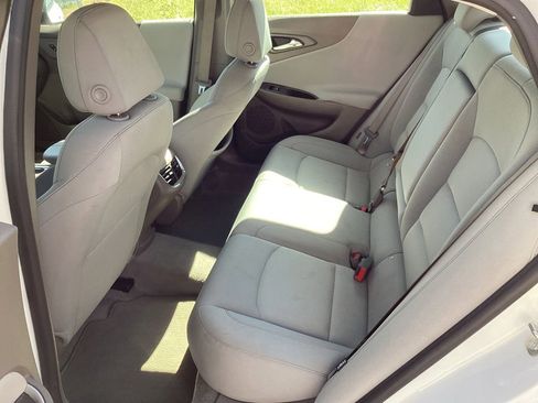 Used 2024 Chevrolet Malibu LT FWD image 15