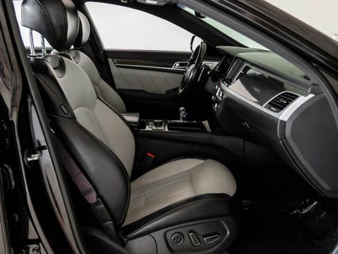 Used 2019 Genesis G80 3.3T Sport RWD image 33