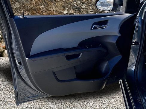 Used 2012 Chevrolet Sonic LT image 20