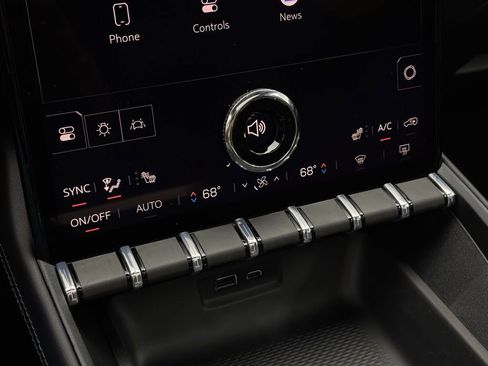 New 2026 GMC Terrain Elevation w/ Elevation Premium Package image 29