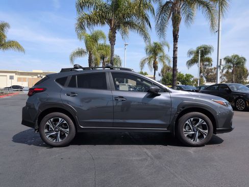 Used 2025 Subaru Crosstrek 2.0i Premium AWD/4WD image 11