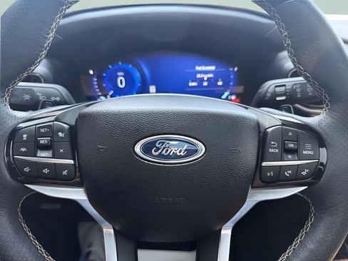 Used 2024 Ford Explorer ST w/ Equipment Group 401A AWD/4WD image 18