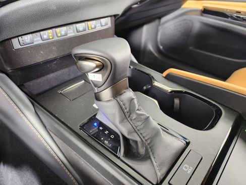 New 2025 Lexus ES 350 w/ Premium Package image 20