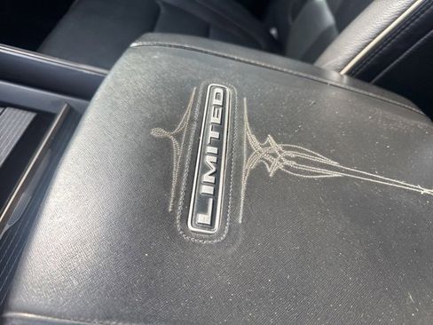 Used 2019 RAM 1500 Limited image 16