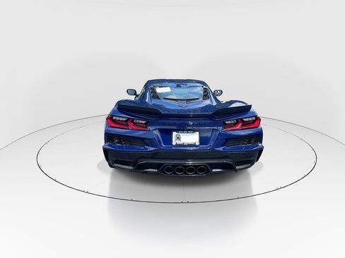 Used 2025 Chevrolet Corvette Z06 RWD image 7