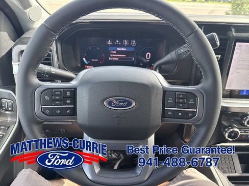 New 2026 Ford F250 Lariat w/ Black Appearance Package AWD/4WD image 19