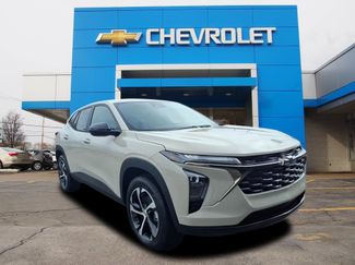 New 2026 Chevrolet Trax RS w/ Driver Confidence Package video 1