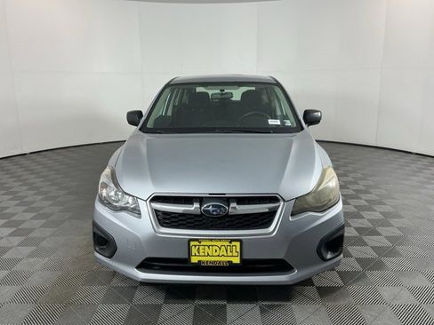 Used 2012 Subaru Impreza 2.0i image 2