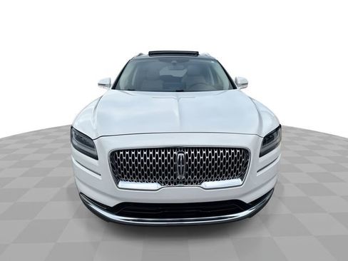 Used 2022 Lincoln Nautilus Reserve w/ Equipment Group 201A image 3