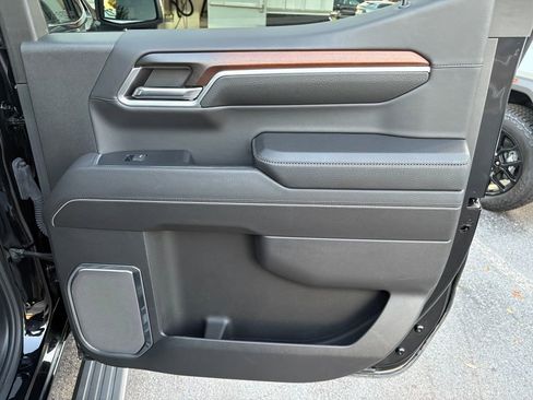 Certified 2024 GMC Sierra 1500 Denali image 52