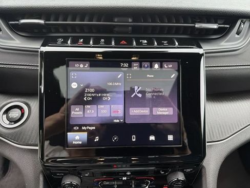 Used 2023 Jeep Grand Cherokee Altitude AWD/4WD image 19