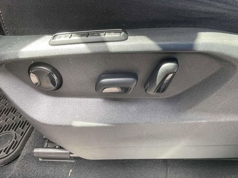 Used 2019 Volkswagen Atlas SEL Premium image 15