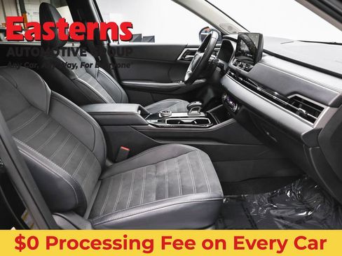 Used 2025 Mitsubishi Outlander SE AWD/4WD image 24