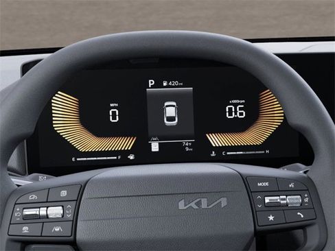 New 2025 Kia K4 LX image 22