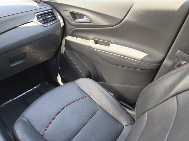 Used 2023 Chevrolet Equinox RS w/ RS Leather Package FWD image 19