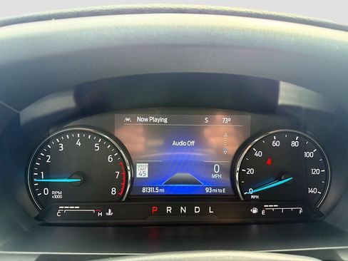Certified 2022 Ford Explorer XLT w/ Equipment Group 202A AWD/4WD image 16