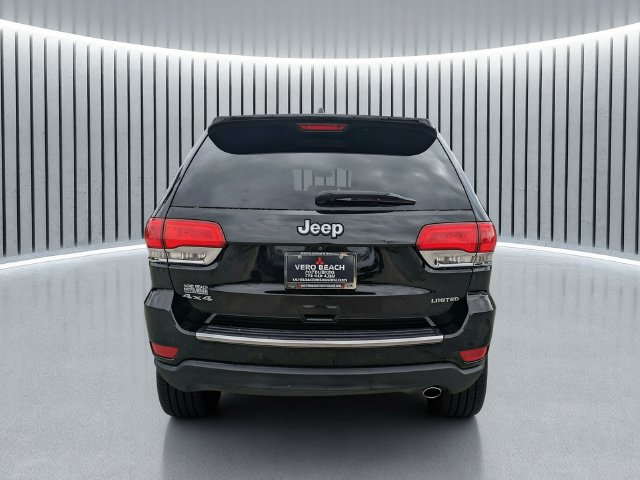 Used 2017 Jeep Grand Cherokee Limited AWD/4WD image 5