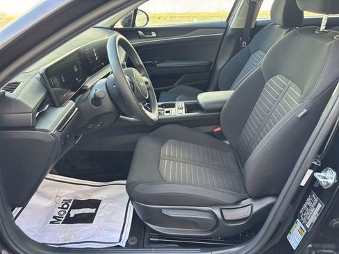 Certified 2025 Kia K5 LXS FWD image 11