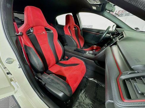 Used 2017 Honda Civic Type R image 26