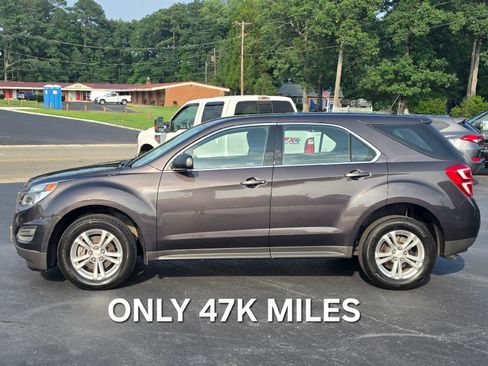 Used 2016 Chevrolet Equinox LS FWD image 2