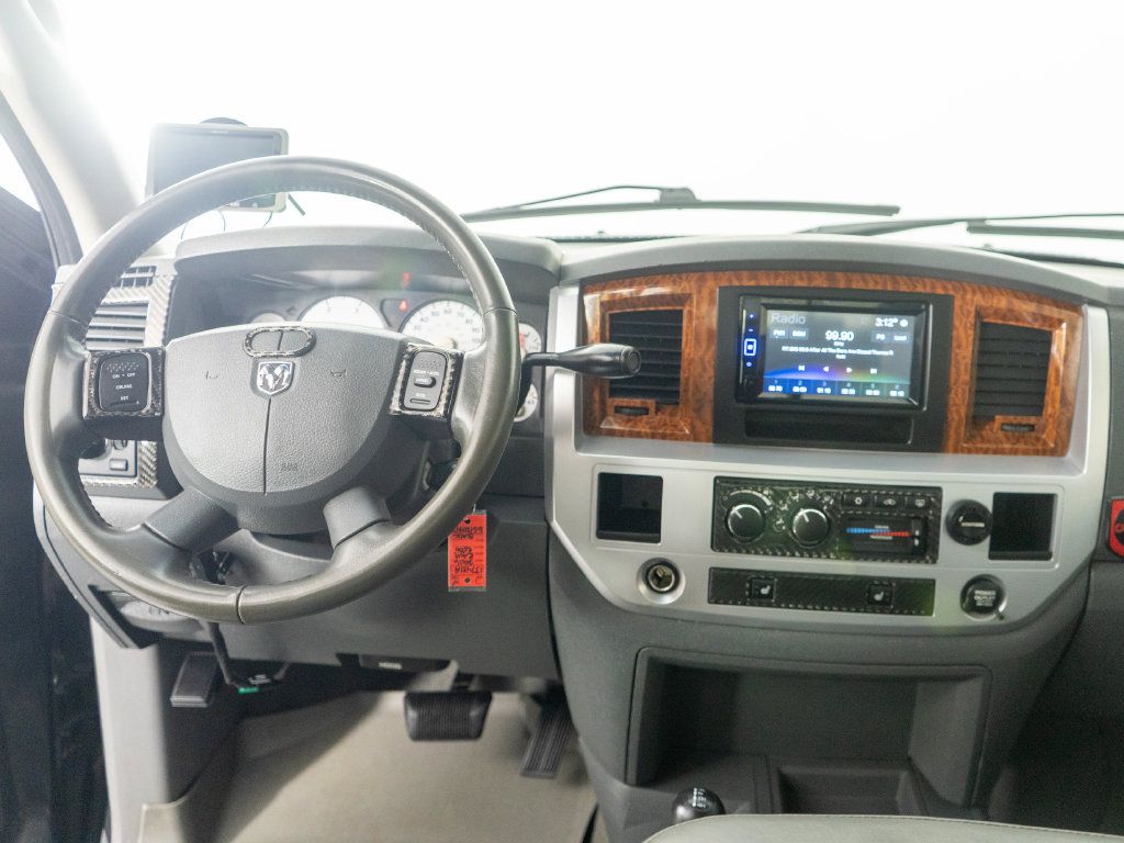 Used 2006 Dodge Ram 2500 Truck Laramie w/ Trailer Tow Group AWD/4WD image 12