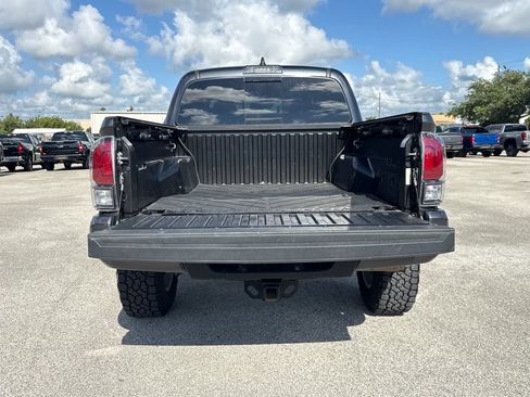 Used 2023 Toyota Tacoma SR5 w/ Technology Package AWD/4WD image 27
