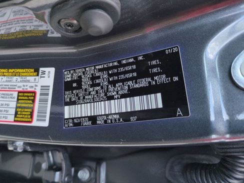 Certified 2020 Toyota Highlander XLE FWD image 25