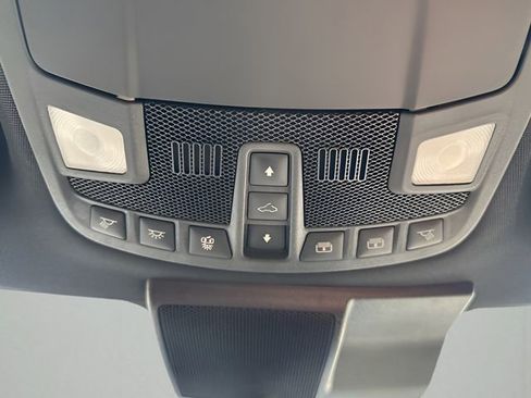 Used 2020 Ford F150 Lariat w/ Equipment Group 502A Luxury image 37