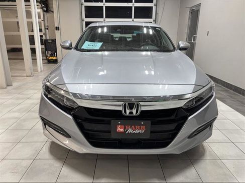 Used 2018 Honda Accord EX image 6