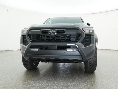 New 2025 Toyota Tacoma TRD Off-Road image 8