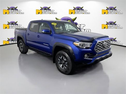 Used 2022 Toyota Tacoma TRD Off-Road image 3